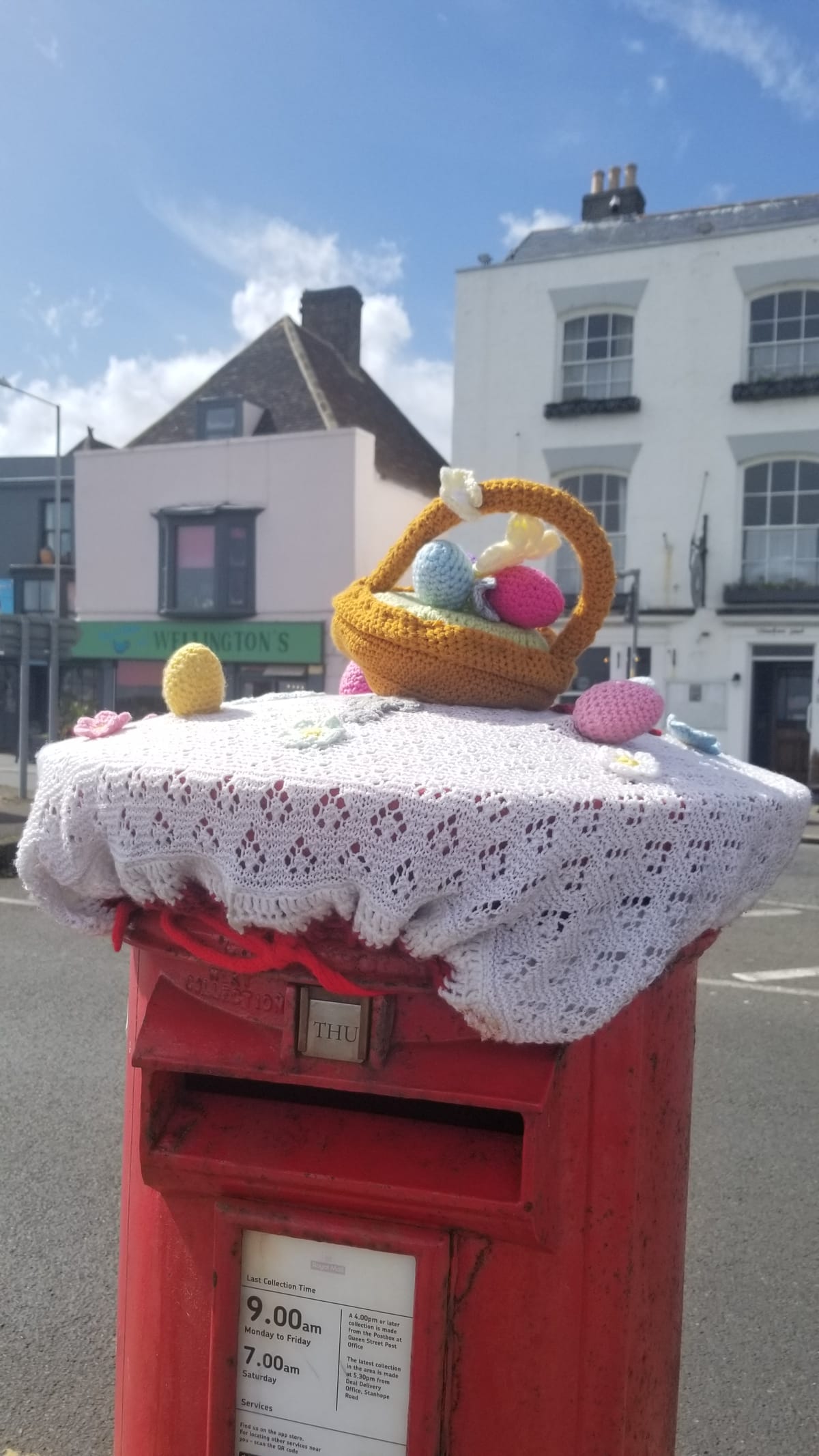 Postbox Toppers, Playdough, Giant Bubbles and the Art of Being Playful Anywhere